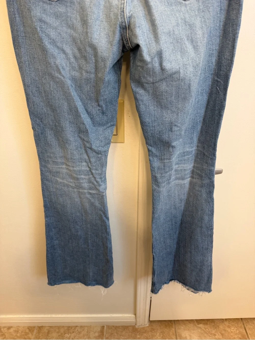 AG Adriano Goldschmied Farrah Bootcut Raw Hem Jeans Women’s 27x32